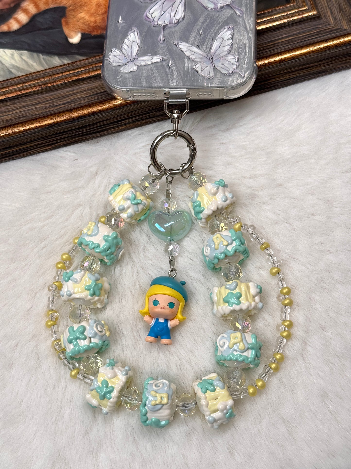 [Uzelo] Molly - Phone Chain| Handmade Beaded Chain - Perfect Gift & Collectible  - Gift for her/him